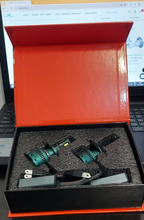 Set 2 becuri led auto V14 H7 40000lm 220w 6500k - SoareOnline