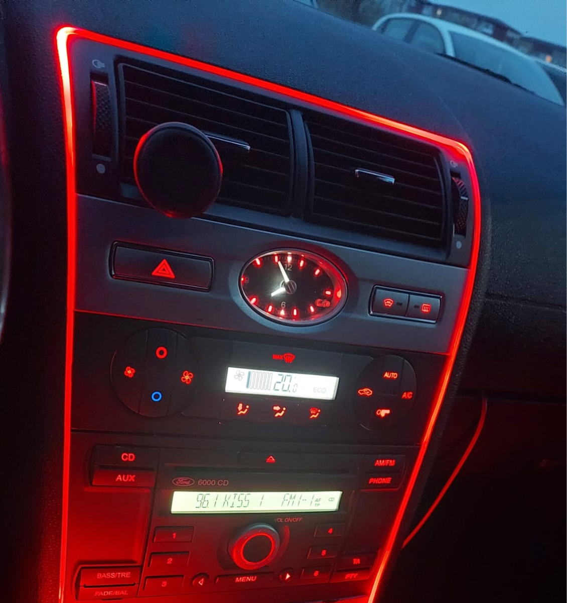 Banda LED Neon auto RGB cu 7 Culori, Alimentare USB pentru Lumini Interioare 5m