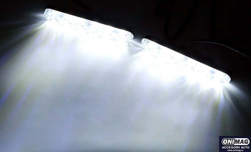 Lumini de zi cu semnalizare DRL